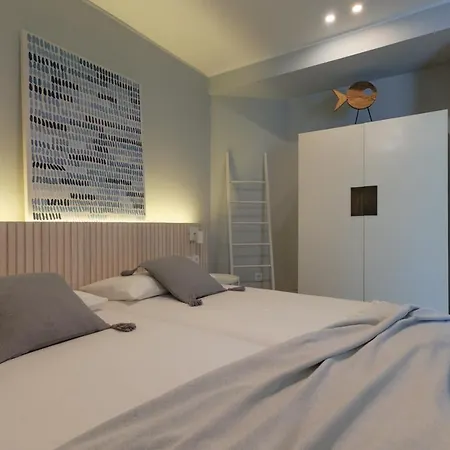 Elegant 2 Bedrooms Flat 5 Minutes From The Sea & Free Parking Apartamento *